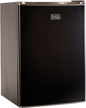 Compact Refrigerator with Energy Star rating from Black+Decker
