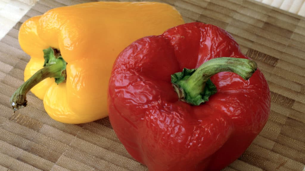 how long do bell peppers last