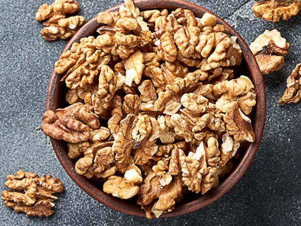 How long do crushed walnuts last