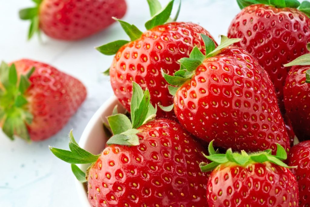freeze strawberries without them getting mushy