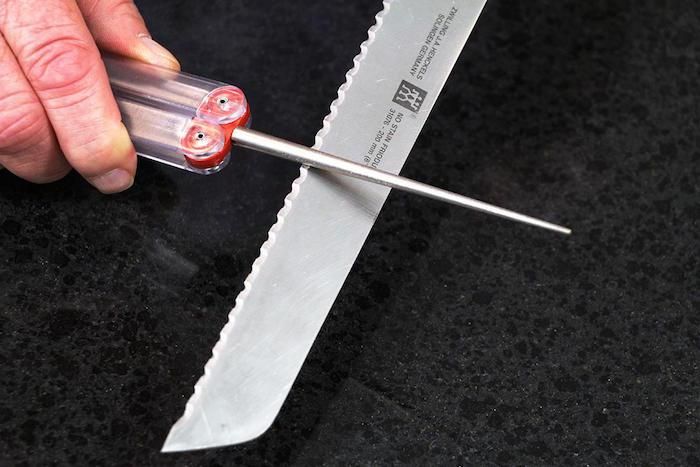 sharpen serrations on a knife